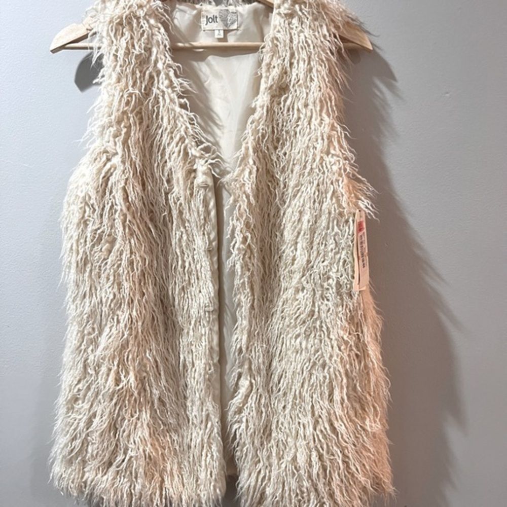Jolt Women's Faux Fur Vest Ivory Size Small. New With Tags